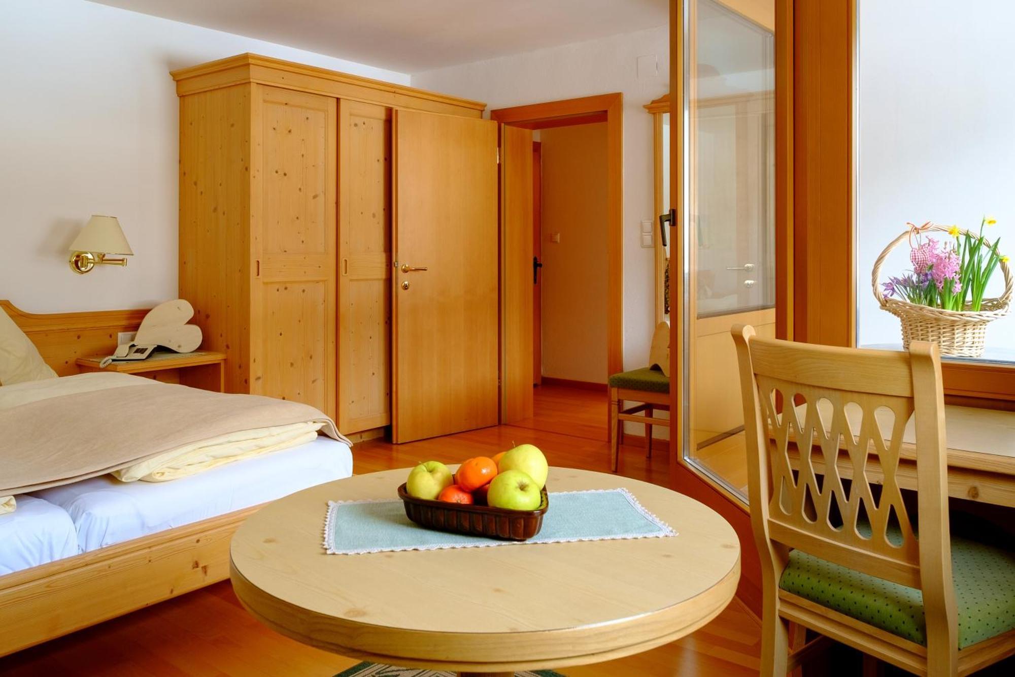Waldpension Putz แบร์ก อิม เดราทาล ภายนอก รูปภาพ