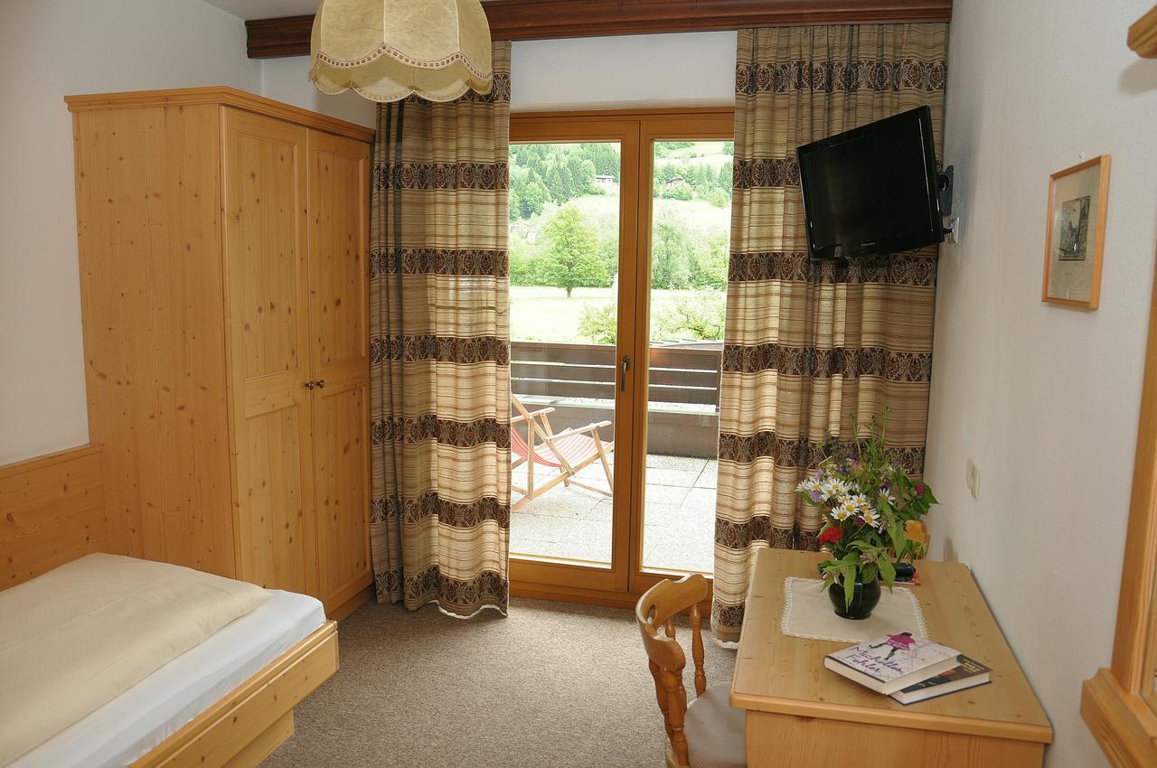 Waldpension Putz แบร์ก อิม เดราทาล ภายนอก รูปภาพ